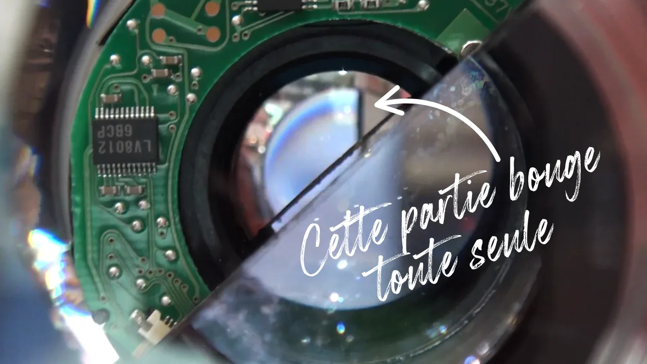 Vidéo : Optical stabilization mechanizm in work.m2ts